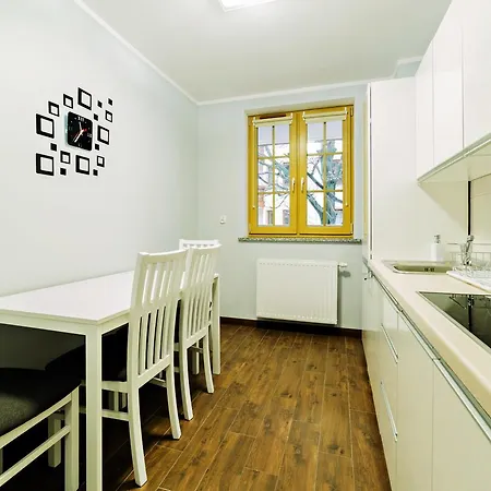 Everysky - Osiedle Podgorze 1d-11-20 * Sklářská Poruba